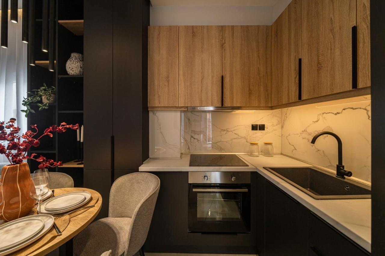 Juno By Halu! Stylish Apt In The Center Thessaloníki Eksteriør billede